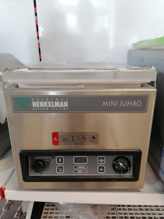 Упаковщик вакуумный Henkelman Mini Jumbo Упаковщик вакуумный Henkelman Mini Jumbo