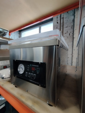 Упаковщик вакуумный Hurakan HKN-VAC260E Упаковщик вакуумный Hurakan HKN-VAC260E